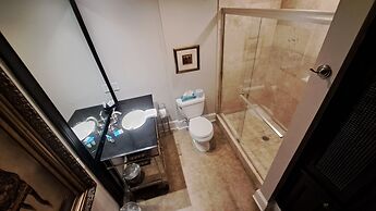 Saint Simons Inn by the Lighthouse