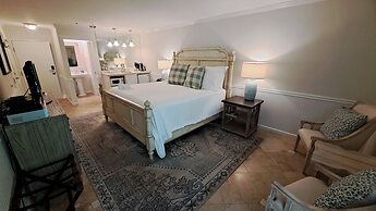 Saint Simons Inn by the Lighthouse