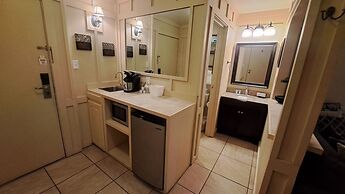 Saint Simons Inn by the Lighthouse