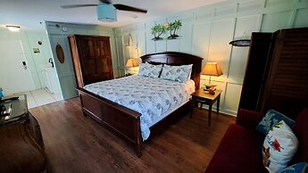 Saint Simons Inn by the Lighthouse