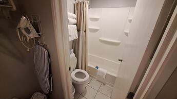 Saint Simons Inn by the Lighthouse