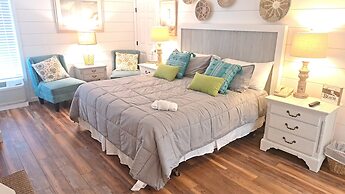 Saint Simons Inn by the Lighthouse