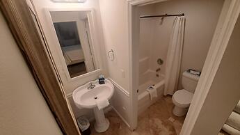 Saint Simons Inn by the Lighthouse