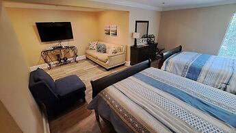 Saint Simons Inn by the Lighthouse