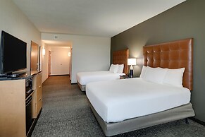 Drury Inn & Suites Dayton North