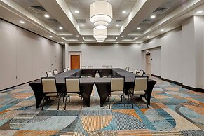 Drury Inn & Suites Dayton North