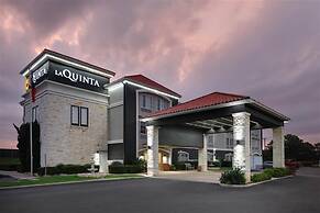 La Quinta Inn & Suites by Wyndham Fredericksburg