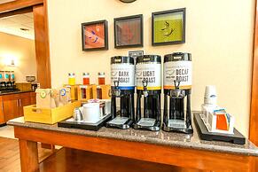 Hampton Inn and Suites College Station