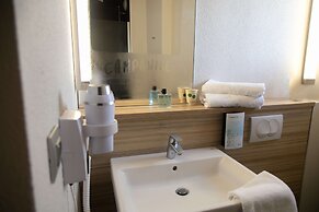 Hotel Campanile Toulouse - Blagnac Aéroport