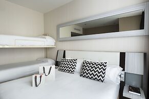 Petit Palace Triball