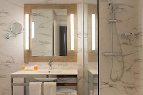 Petit Palace Triball