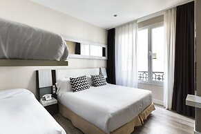 Petit Palace Triball