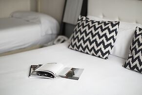 Petit Palace Triball