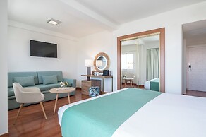 Hotel Costa Málaga (Adutls Recommended) by Pierre & Vacances