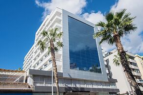 Hotel Costa Málaga (Adutls Recommended) by Pierre & Vacances