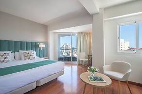 Hotel Costa Málaga (Adutls Recommended) by Pierre & Vacances