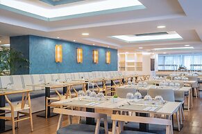 Hotel Costa Málaga (Adutls Recommended) by Pierre & Vacances