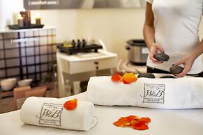 COLONNA GRAND HOTEL CAPO TESTA, a Colonna Luxury Beach Hotel, Santa Te