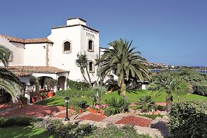 COLONNA GRAND HOTEL CAPO TESTA, a Colonna Luxury Beach Hotel, Santa Te