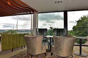 DoubleTree by Hilton Edinburgh - Queensferry Crossing