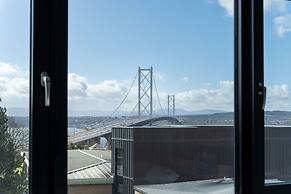 DoubleTree by Hilton Edinburgh - Queensferry Crossing