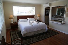 The Tides Laguna Beach