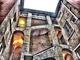 Chromatics Hotel & Restaurant The Hill Club by happyculture