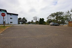Coastal Inn by OYO Lincoln City - Oregon Coast Hwy