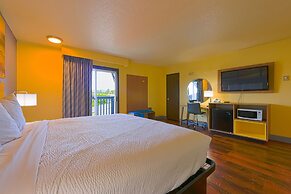 Coastal Inn by OYO Lincoln City - Oregon Coast Hwy