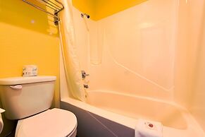 Coastal Inn by OYO Lincoln City - Oregon Coast Hwy