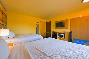 Coastal Inn by OYO Lincoln City - Oregon Coast Hwy