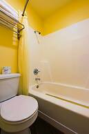 Coastal Inn by OYO Lincoln City - Oregon Coast Hwy