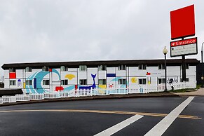 Coastal Inn by OYO Lincoln City - Oregon Coast Hwy