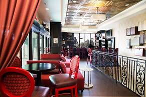 Shoreline Inn & Conference Center, Ascend Hotel Collection