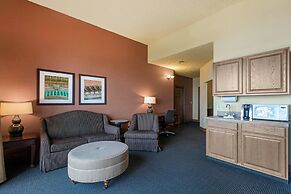 Shoreline Inn & Conference Center, an Ascend Collection Hotel