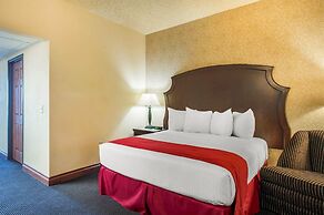 Shoreline Inn & Conference Center, an Ascend Collection Hotel