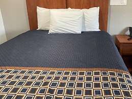 Motel 6 Putnam, CT