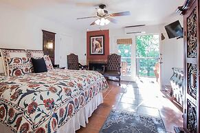 Creekhaven Inn & Spa