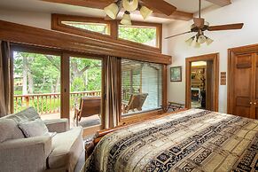 Creekhaven Inn & Spa