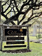 Creekhaven Inn & Spa