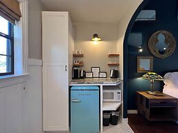 Creekhaven Inn & Spa