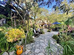 Creekhaven Inn & Spa