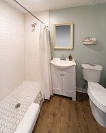 Katy House Bed and Breakfast