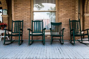 Katy House Bed and Breakfast