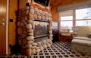 Alpenhorn Bed And Breakfast Inn