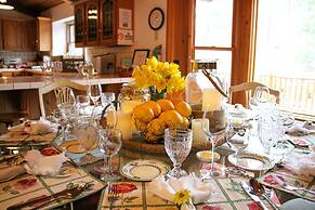 Alpenhorn Bed And Breakfast Inn