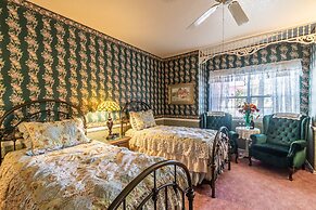 Apples Bed & Breakfast