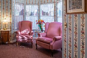 Apples Bed & Breakfast