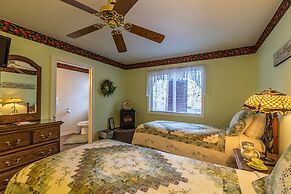 Apples Bed & Breakfast