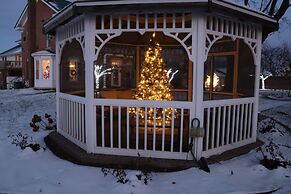 Cloran Mansion Bed & Breakfast